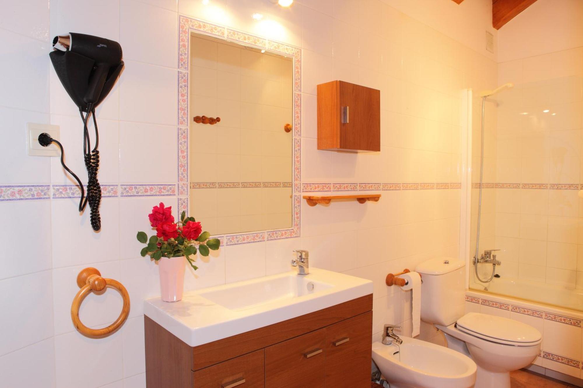 Apartamentos Alba Casa Alquesera Sahun ภายนอก รูปภาพ