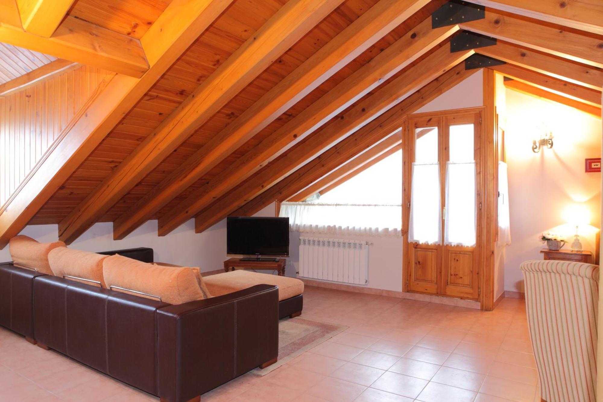 Apartamentos Alba Casa Alquesera Sahun ภายนอก รูปภาพ